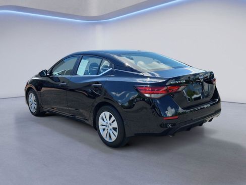 Used 2025 Nissan Sentra S FWD image 5
