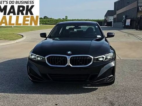 Used 2025 BMW 330i Sedan w/ Convenience Package RWD image 3