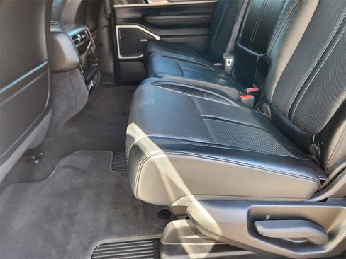 Used 2023 Jeep Wagoneer Series II image 9