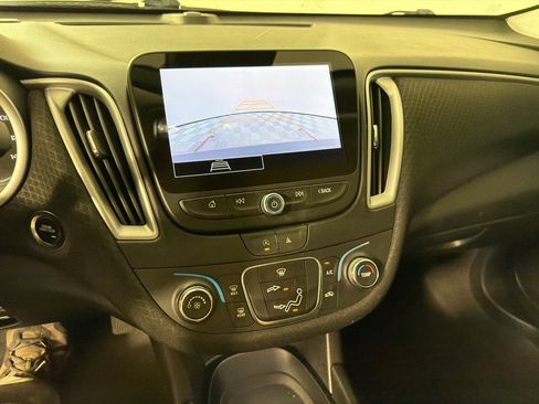 Used 2023 Chevrolet Malibu LS w/ Driver Confidence Package image 17