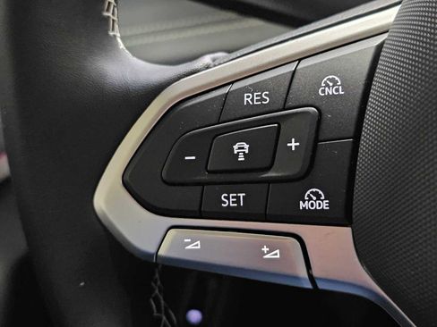 New 2026 Volkswagen Tiguan SE AWD/4WD image 26