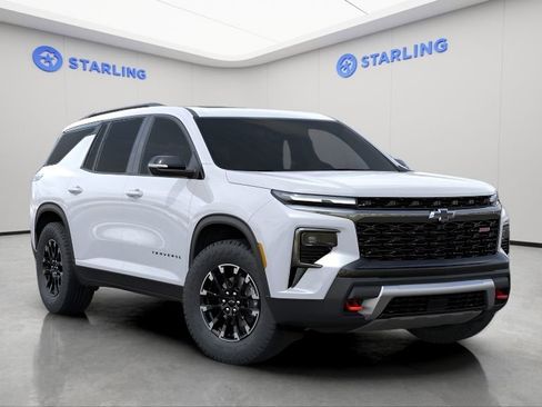 New 2026 Chevrolet Traverse Z71 w/ Driver Confidence Package AWD/4WD image 5