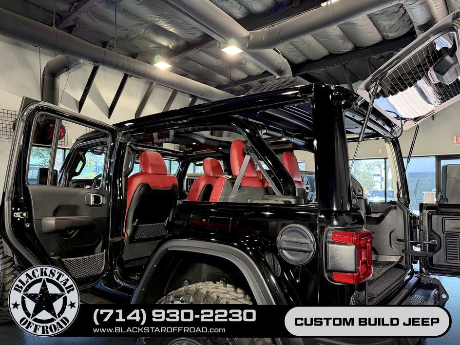 Used 2024 Jeep Wrangler Unlimited Rubicon 392 AWD/4WD image 5