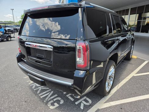 Used 2020 GMC Yukon Denali w/ Open Road Package AWD/4WD image 5