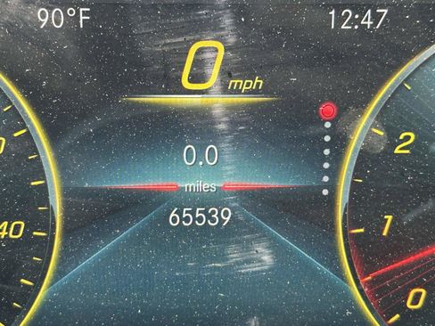 Used 2021 Mercedes-Benz GLS 580 4MATIC w/ Exclusive Trim Package image 33