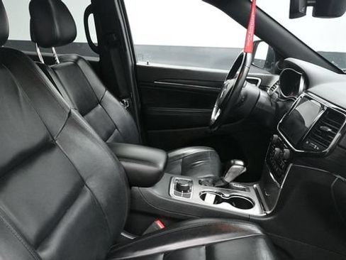Used 2021 Jeep Grand Cherokee Limited AWD/4WD image 14