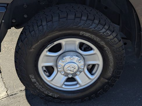 Used 2023 RAM 2500 Tradesman AWD/4WD image 7