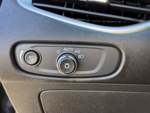 Used 2024 Chevrolet Malibu LT image 25