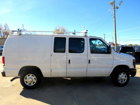 Used 2008 Ford E-250 and Econoline 250 image 11
