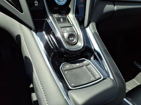 Certified 2025 Acura RDX SH-AWD w/ Technology Package image 13
