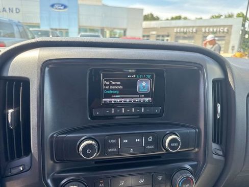Used 2015 Chevrolet Silverado 1500 W/T RWD image 20