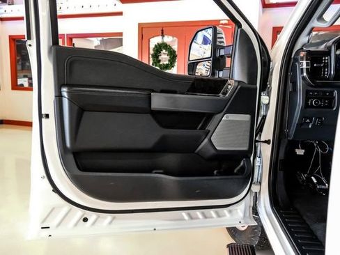 Used 2024 Ford F350 Lariat w/ Lariat Ultimate Package image 42