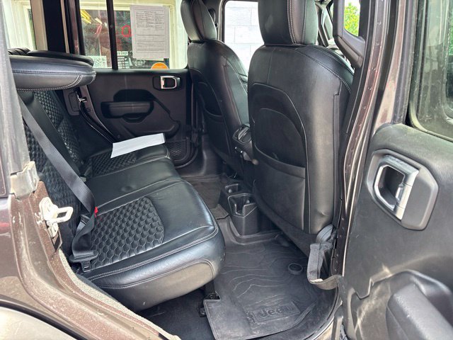 Used 2022 Jeep Wrangler Unlimited Sport AWD/4WD image 9