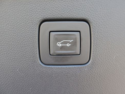 Used 2024 Buick Envista Preferred w/ Convenience I Package image 23