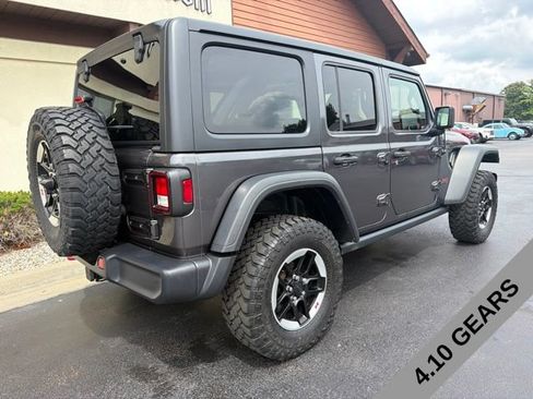 Used 2020 Jeep Wrangler Unlimited Rubicon w/ Cold Weather Group AWD/4WD image 9