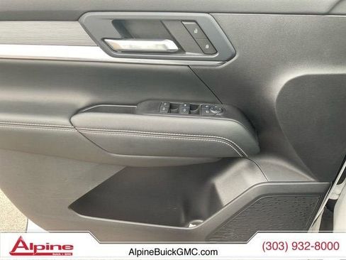 Used 2025 GMC Terrain Elevation image 16