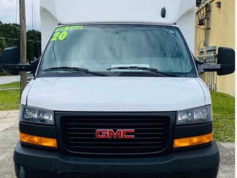 Used 2020 GMC Savana 4500 w/ Power Convenience Package image 2