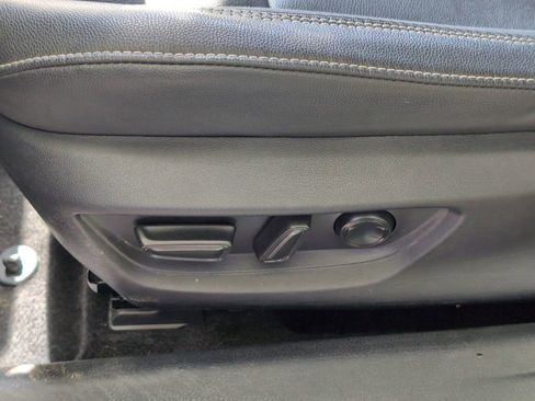 Used 2025 Toyota Camry SE FWD image 18