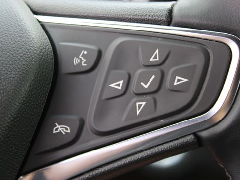 Used 2024 Chevrolet Equinox LT w/ Driver Convenience Package AWD/4WD image 20