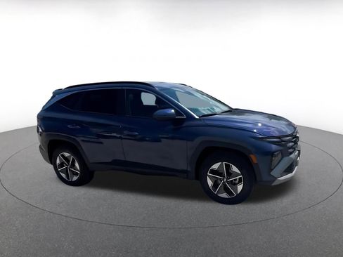 Used 2025 Hyundai Tucson SEL AWD/4WD image 2