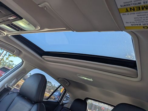 Certified 2021 Subaru Crosstrek 2.5i Limited w/ Moonroof Package 2 image 20