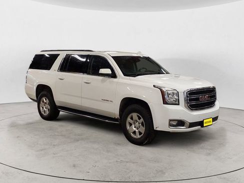 Used 2019 GMC Yukon XL SLT image 7