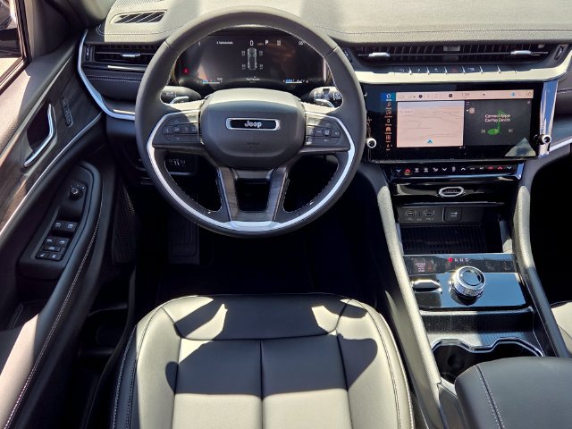 New 2027 Jeep Grand Cherokee Limited AWD/4WD image 7