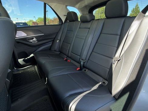 Used 2024 Mercedes-Benz GLE 450 4MATIC image 23