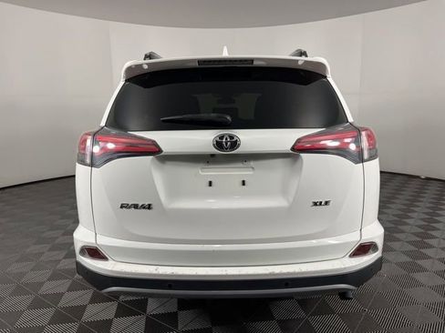 Used 2018 Toyota RAV4 XLE image 8