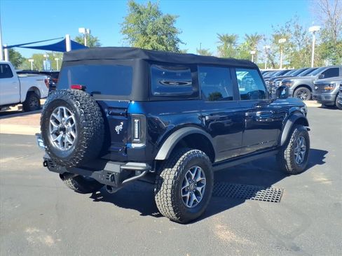 Used 2021 Ford Bronco Badlands image 4