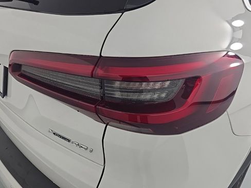 Certified 2023 BMW X5 xDrive40i w/ Premium Package image 9