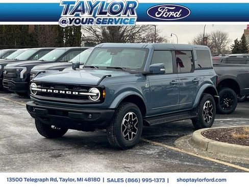 New 2025 Ford Bronco Outer Banks image 1