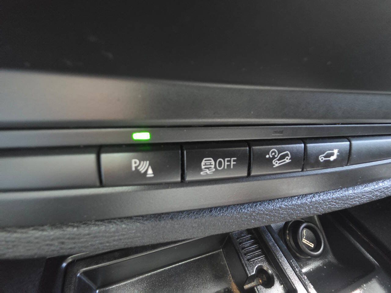 Used 2011 BMW X6 xDrive35i AWD/4WD image 34