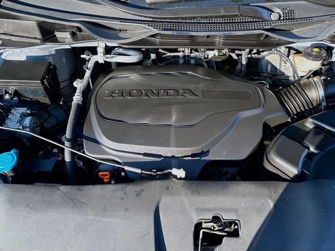 Used 2024 Honda Odyssey Sport image 31