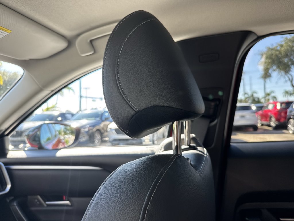 Used 2025 MAZDA CX-50 AWD 2.5 S w/ Weather Package image 16
