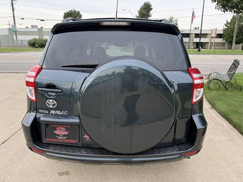 Used 2009 Toyota RAV4 Limited w/ Limited Extra Value Pkg FWD image 6