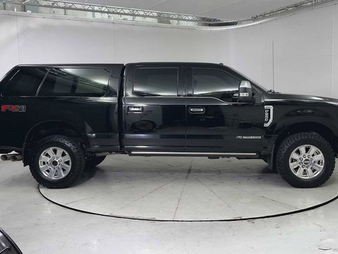 Used 2018 Ford F250 Platinum w/ Platinum Ultimate Package image 9