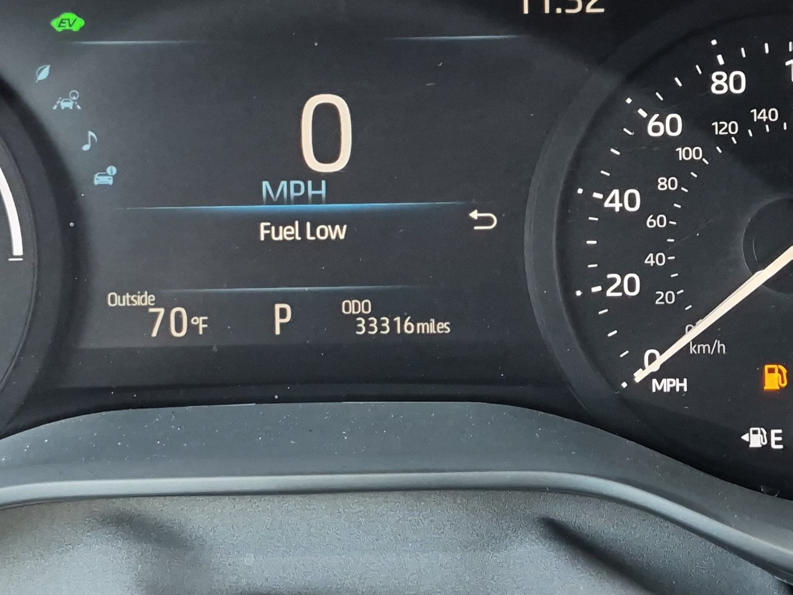 Used 2025 Toyota Sienna XLE FWD image 27
