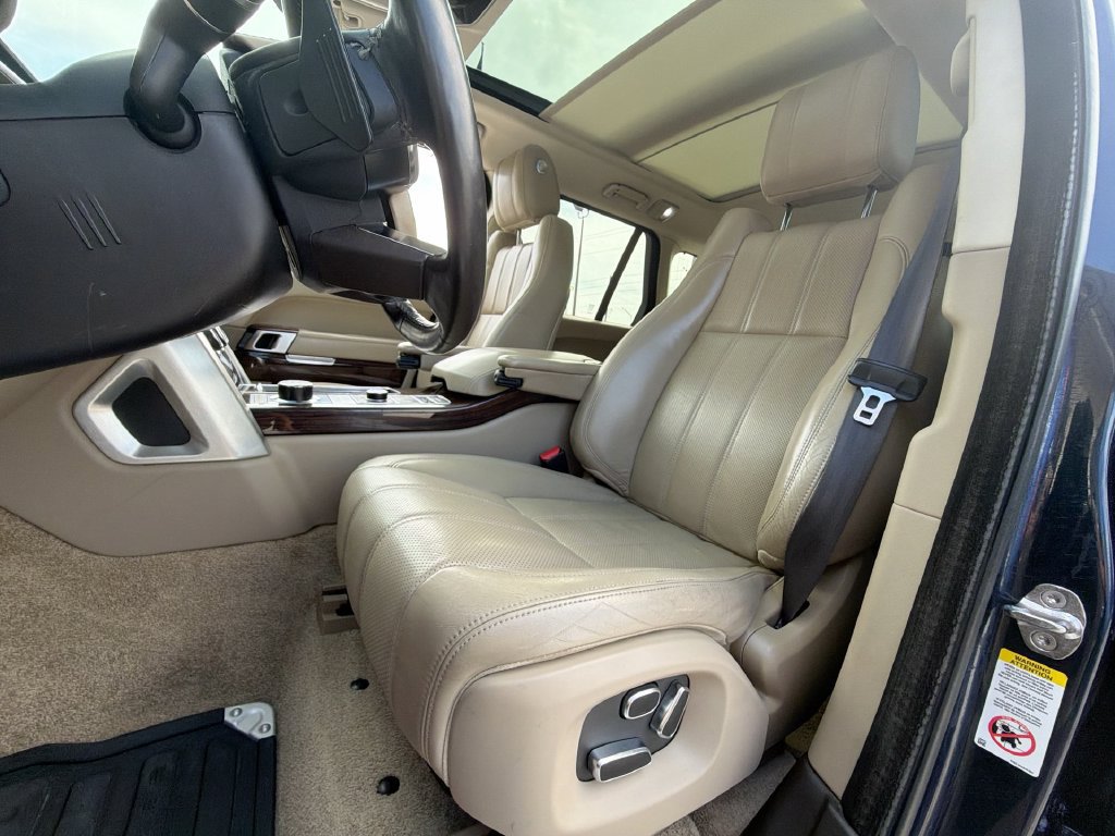 Used 2014 Land Rover Range Rover Supercharged AWD/4WD image 16