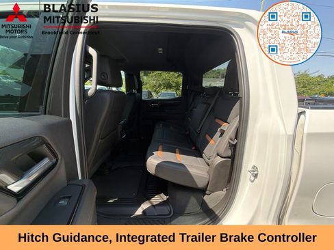 Used 2023 GMC Sierra 1500 AT4 w/ Technology Package AWD/4WD image 37