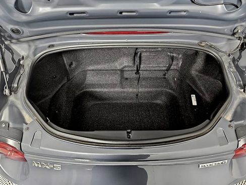 Used 2020 MAZDA MX-5 Miata Grand Touring image 28
