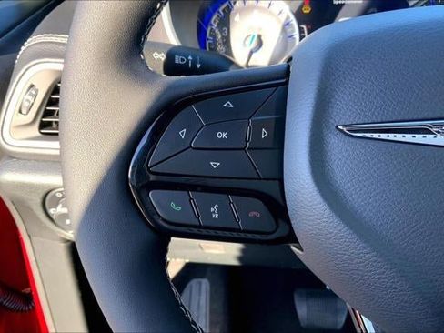 New 2026 Chrysler Pacifica Select w/ S Appearance Package image 43