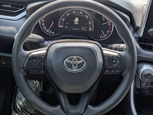 Certified 2025 Toyota RAV4 XLE w/ Convenience Package FWD image 13
