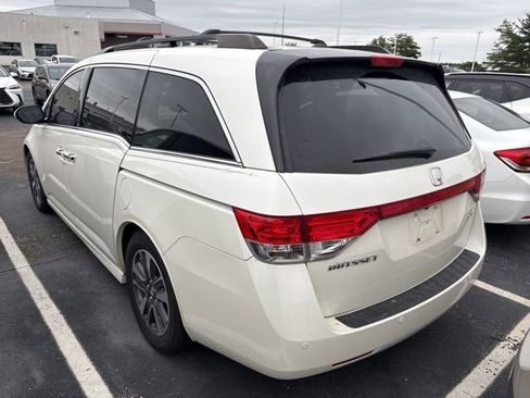 Used 2016 Honda Odyssey Touring Elite image 3