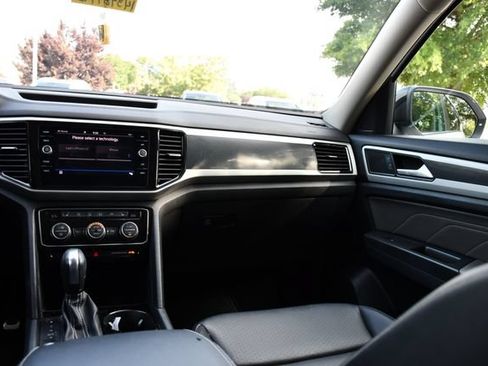 Used 2022 Volkswagen Atlas SEL R-Line AWD/4WD image 20