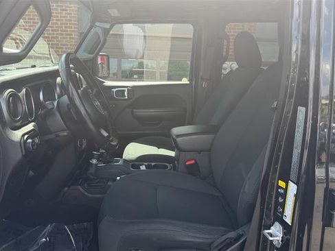 Used 2021 Jeep Gladiator Sport AWD/4WD image 22