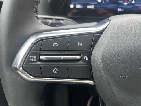 New 2026 Chevrolet Equinox LT w/ Safety and Technology Package AWD/4WD image 9