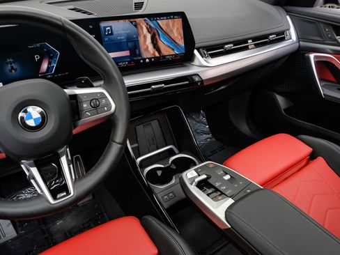 Used 2025 BMW X1 xDrive28i image 26