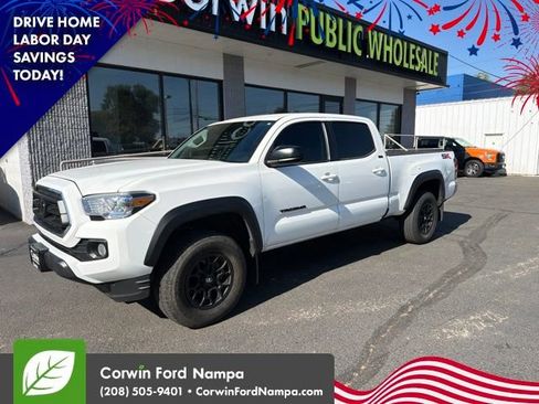 Used 2023 Toyota Tacoma SR5 AWD/4WD image 1