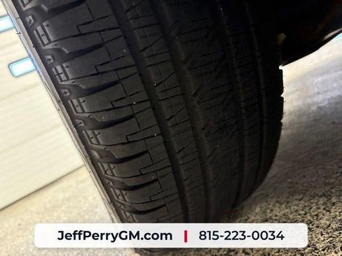 Used 2017 GMC Acadia Limited SLT FWD image 36